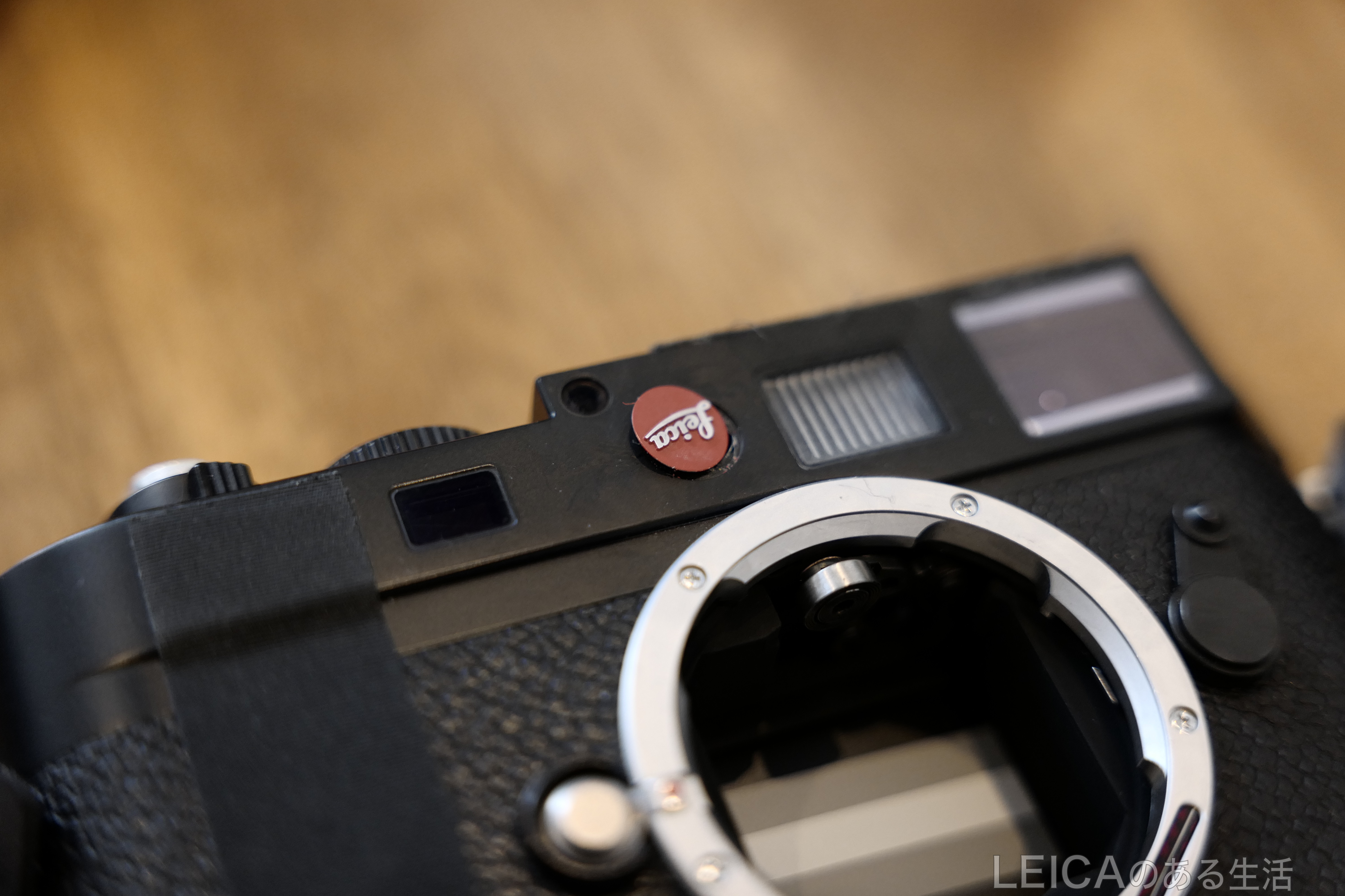 Leica M9　黒バッジ